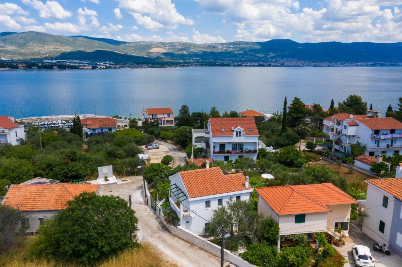 The Three Flowers Pool House Trogir Kültér fotó